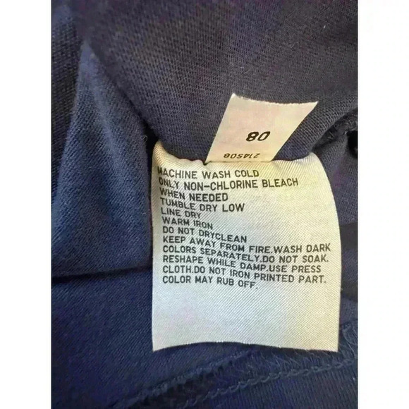 UNIQLO Disney “Mickey Stands” Collection UT Graphic Tee Blue Size XL - Picture 7 of 8